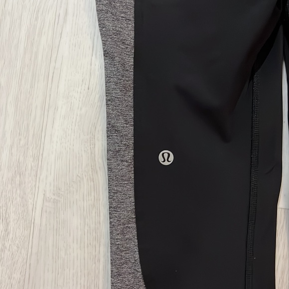 Lululemon Box It Out Tight - Picture 6 of 9